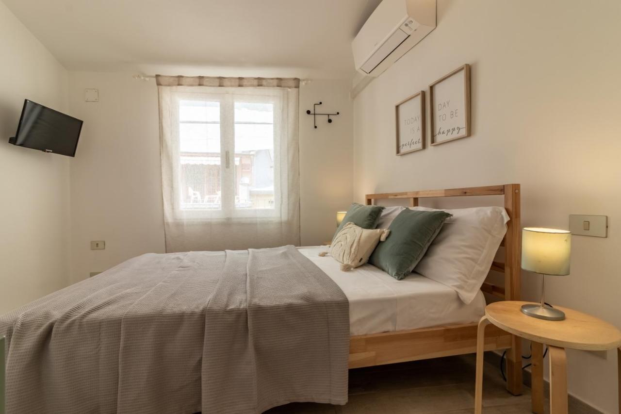 Апартаменты Wanderjohn Penthouse 5Terreparco Риомаджиоре Экстерьер фото